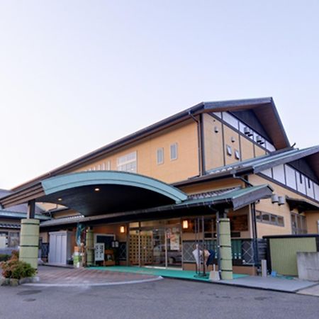 Nanaironoyu Hotel Такео Экстерьер фото