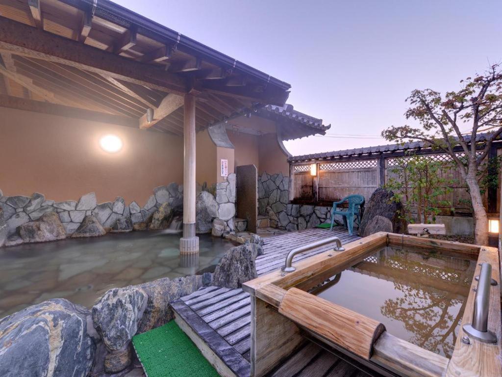 Nanaironoyu Hotel Такео Экстерьер фото