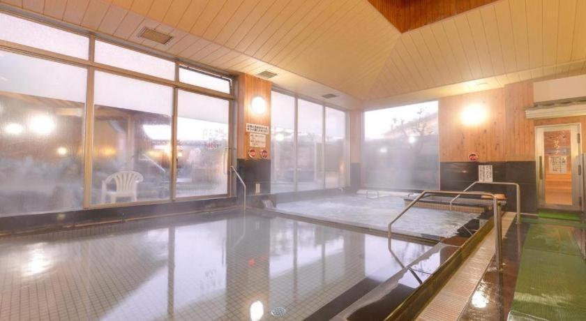 Nanaironoyu Hotel Такео Экстерьер фото